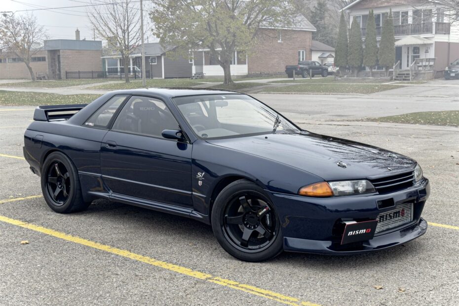 Nissan Skyline R32 GT-R V-Spec with NISMO S1-Tune